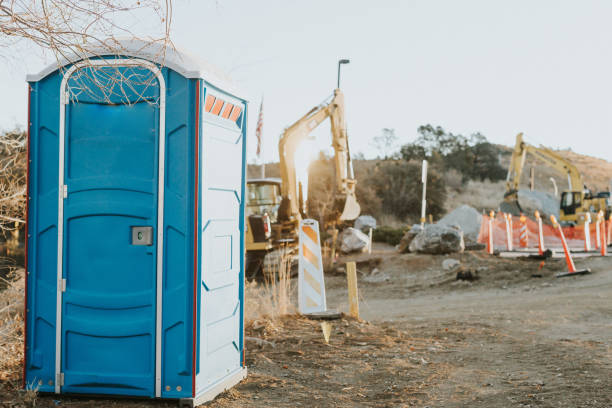 Best Luxury portable toilet rental  in Luverne, AL